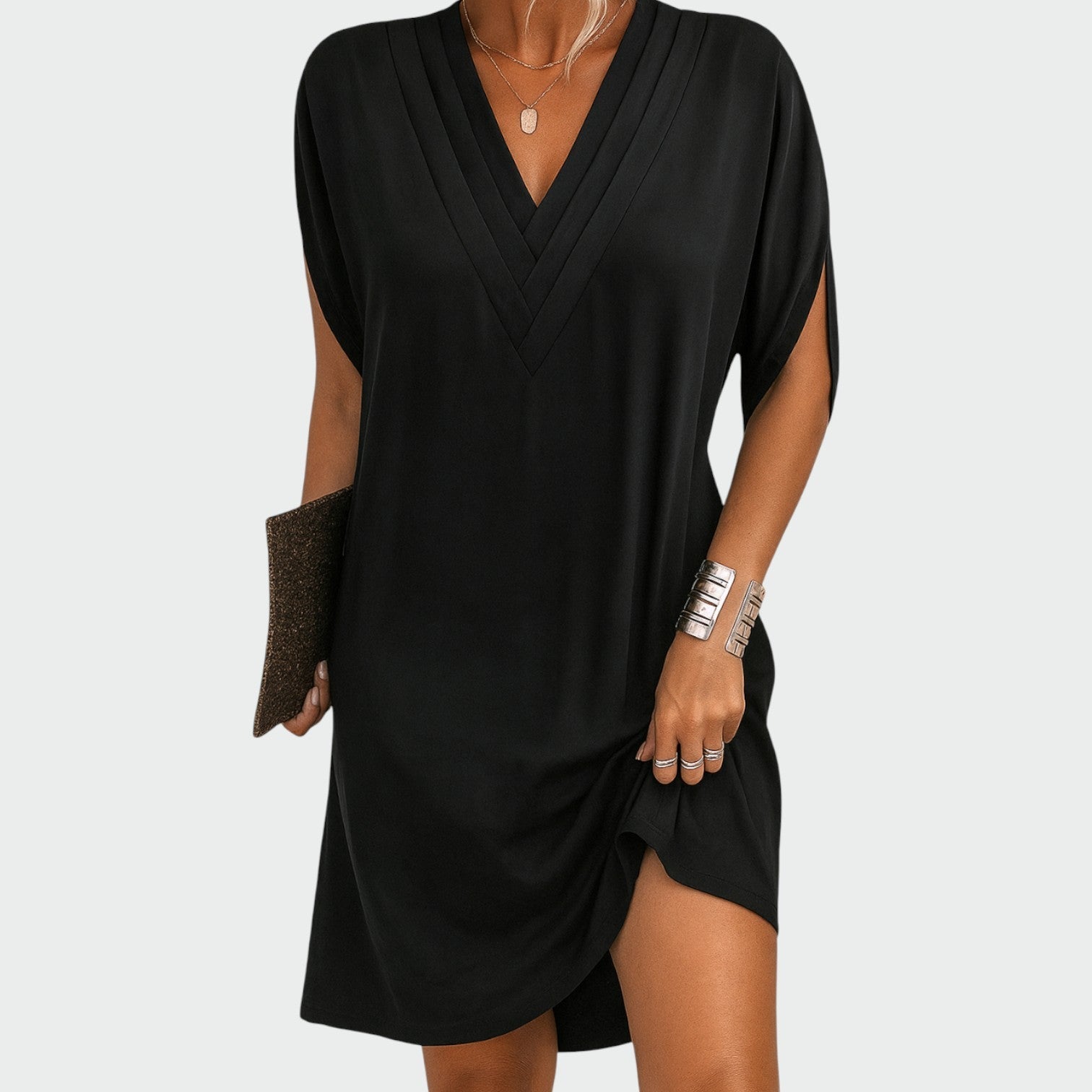 Poppy | Effortless V-Neck Everyday Shift Dress